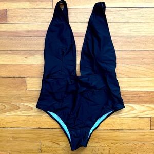 One-piece Swimsuit - size M